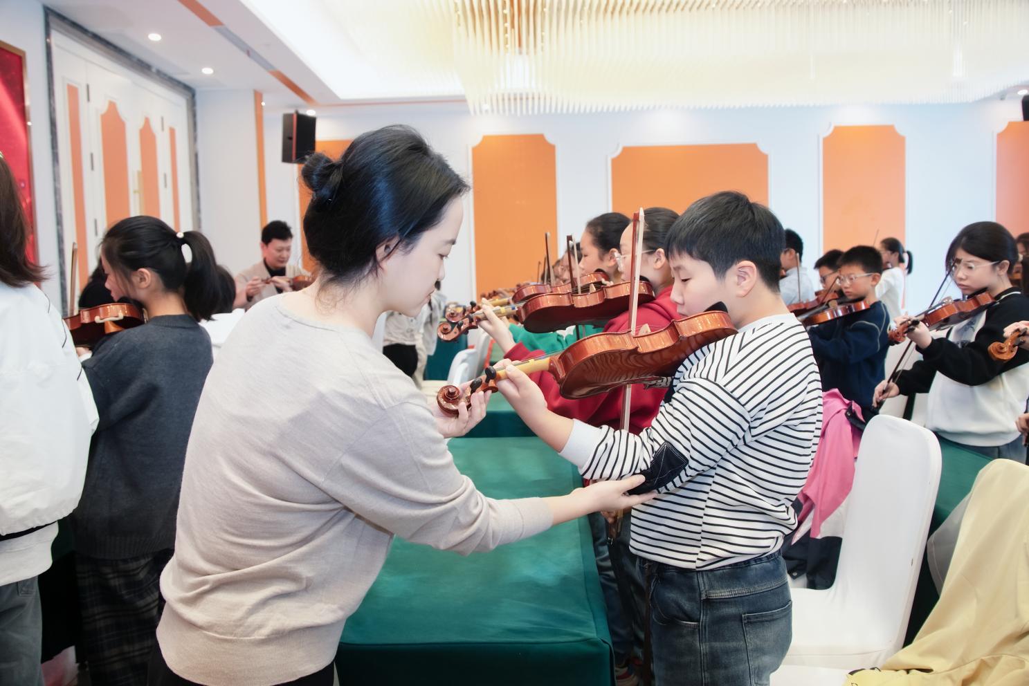 江蘇鳳靈樂器有限公司